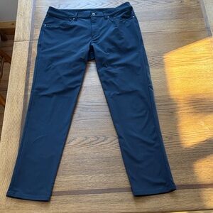 lululemon athletica Men's Pants - Navy Blue